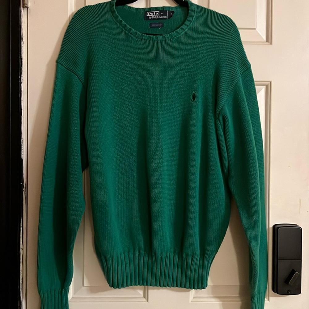 Men’s vintage polo sweater